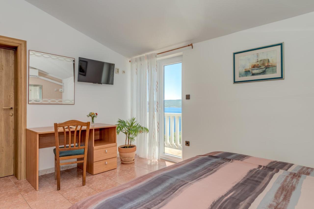 Ferienwohnung Natalie Omiš Exterior foto