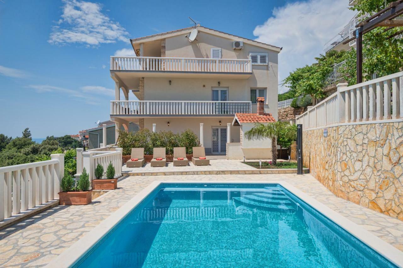 Ferienwohnung Natalie Omiš Exterior foto